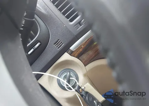 2012 Hyundai Santa Fe Limited V6 из США, поврежденный, VIN 5XYZK4AG2CG152803